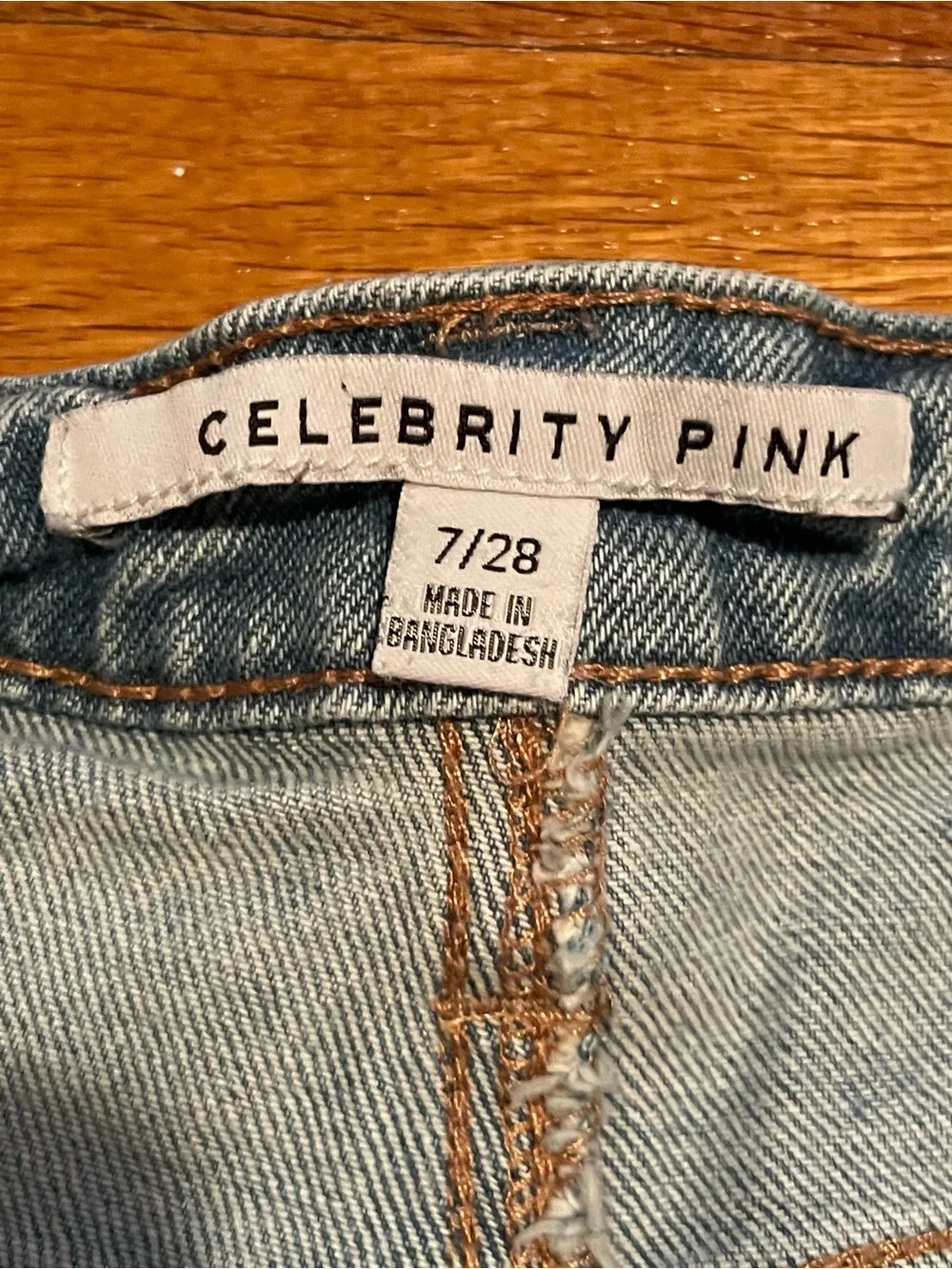 Celebrity Pink Classic Light Blue Denim Women's Shorts Size 7/28